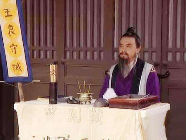 八字眉是什么样子的(俗语“男怕八字眉,女怕弯鼻眉,)插图5 八字眉是什么样子的(俗语“男怕八字眉,女怕弯鼻眉,)