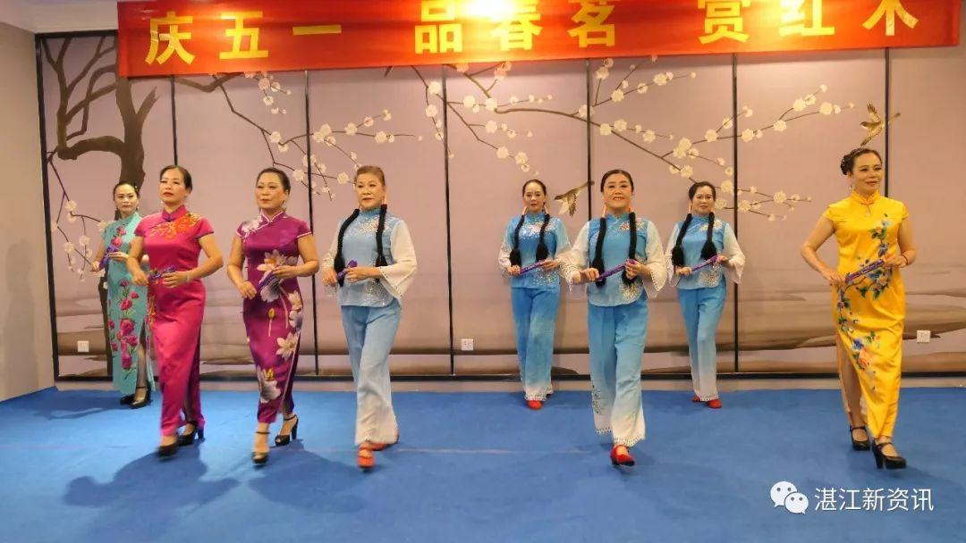 湛江家具城(旗袍与红木交相辉映成为最美的相遇)插图9 湛江家具城(旗袍与红木交相辉映成为最美的相遇)