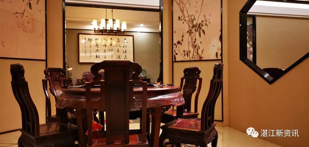 湛江家具城(旗袍与红木交相辉映成为最美的相遇)插图48 湛江家具城(旗袍与红木交相辉映成为最美的相遇)