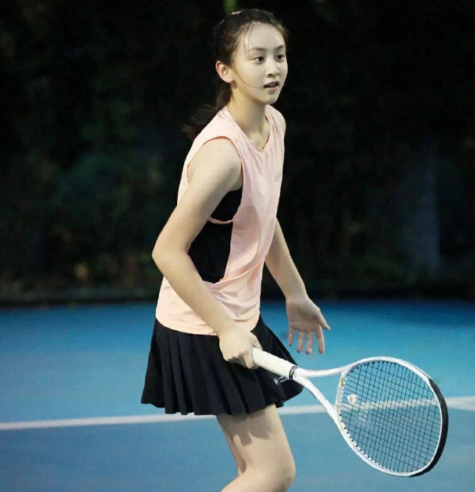 我爸爸掉水里了(《爸爸去哪儿》里的王诗龄长大了)插图21 我爸爸掉水里了(《爸爸去哪儿》里的王诗龄长大了)