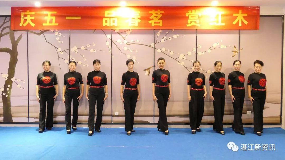 湛江家具城(旗袍与红木交相辉映成为最美的相遇)插图15 湛江家具城(旗袍与红木交相辉映成为最美的相遇)