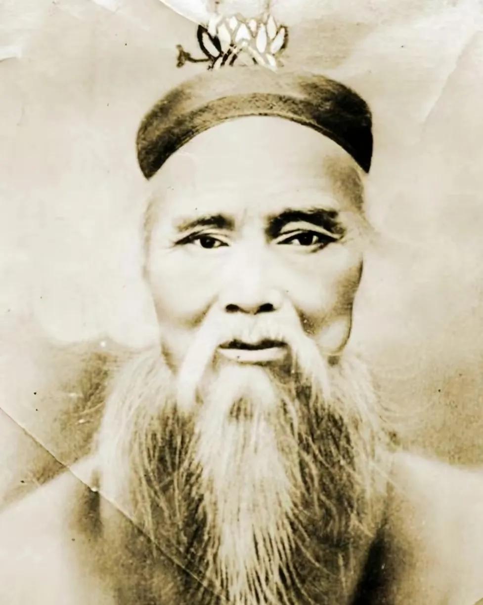 太乙五行拳(武当山紫霄宫原传武学)插图4 太乙五行拳(武当山紫霄宫原传武学)