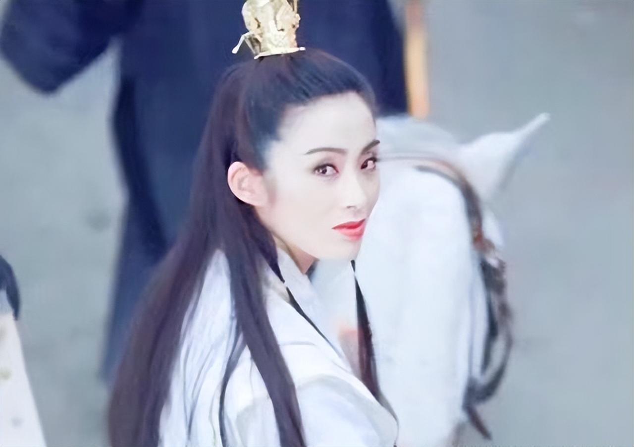 女生男相(看看现在的香港女明星,都是谁?)插图23 女生男相(看看现在的香港女明星,都是谁?)