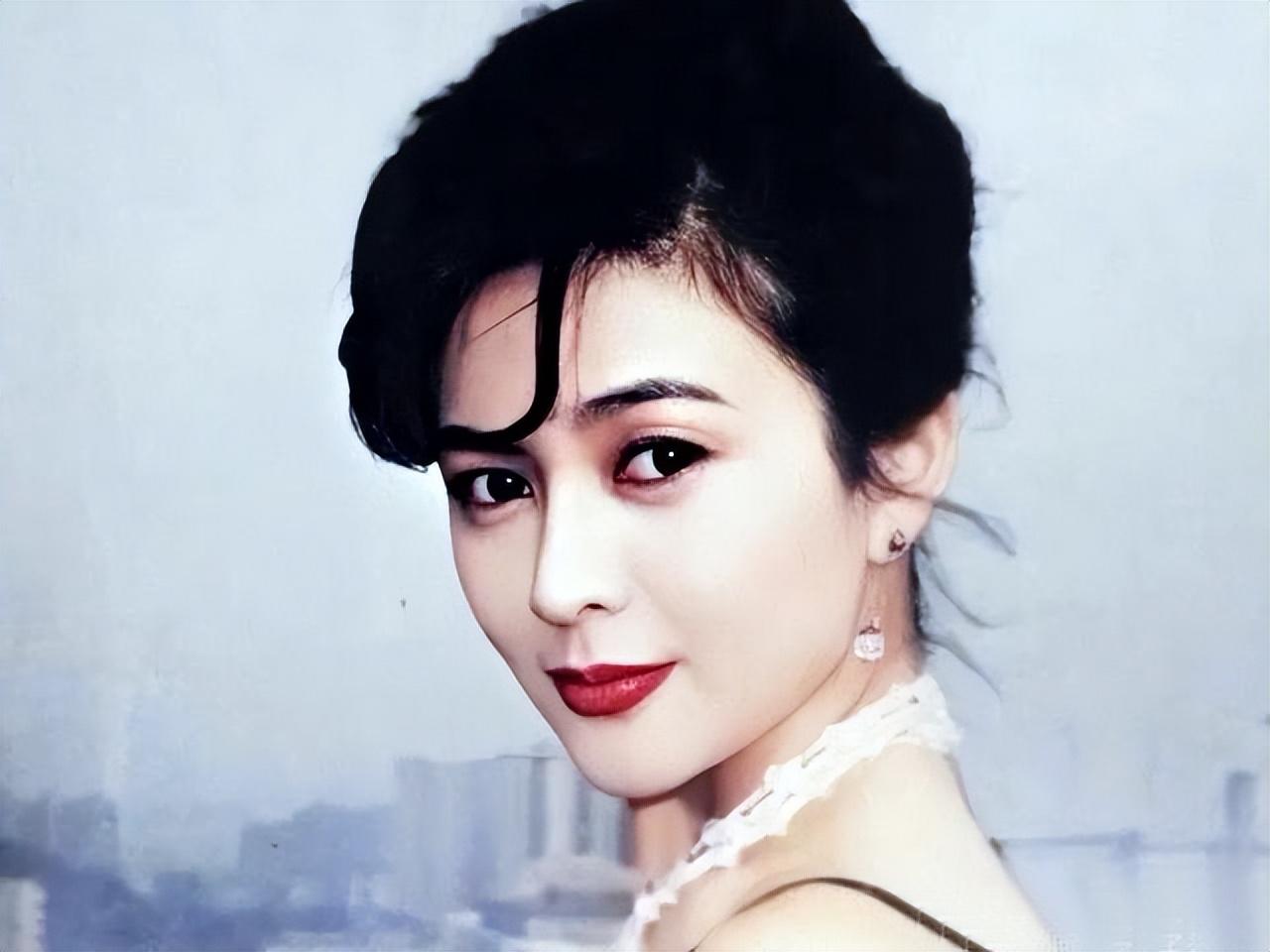 女生男相(看看现在的香港女明星,都是谁?)插图49 女生男相(看看现在的香港女明星,都是谁?)